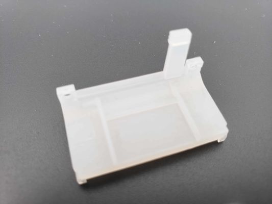 Industrielle Beleuchtung Robuste Lichtleitflächen für schwierige Bedingungen